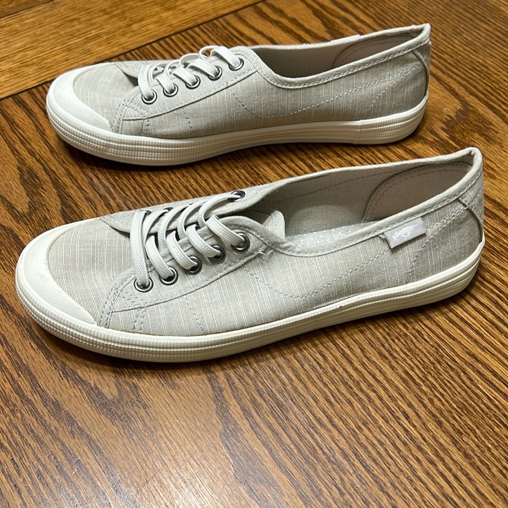 Rocket dog sneaker slide on size 7